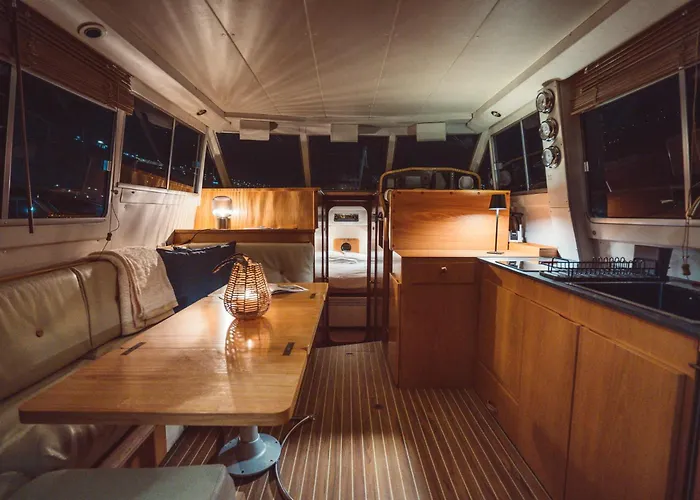 No Limit Charter Bateau Avec Parking Prive Proche Centre-Ville
