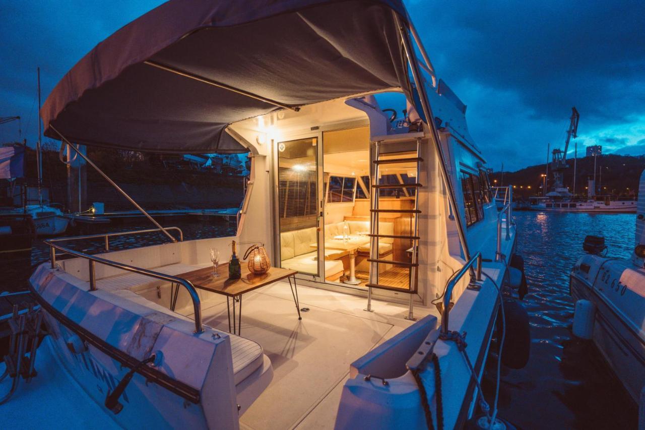 No Limit Charter Bateau Avec Parking Prive Proche Centre-ville *